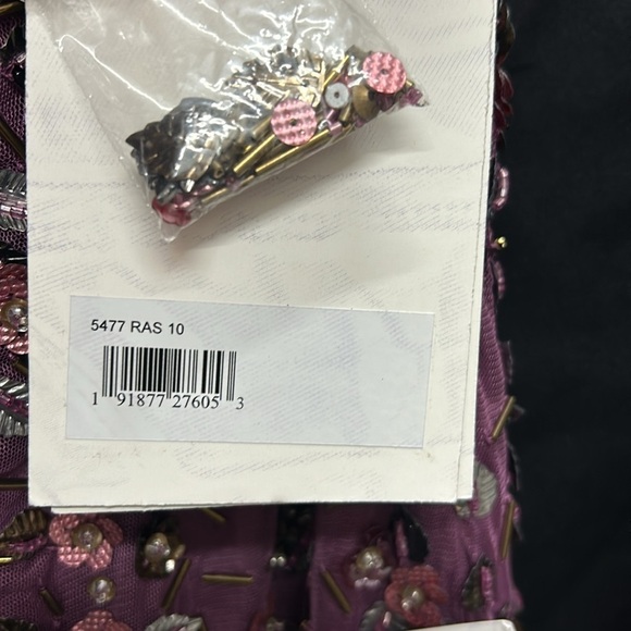 MAC DUGGAL 5477 NWT Floral Embellished Scoop Neck Evening Gown - Picture 7 of 10